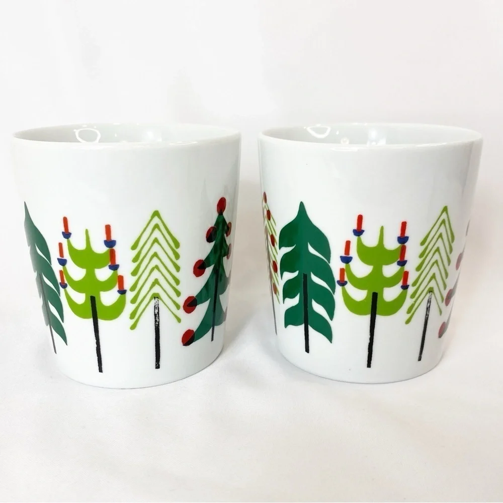 Set of 2 Crate & Barrel “Jingle Mug” Yule Christmas Trees by Julia Rothman NWT
